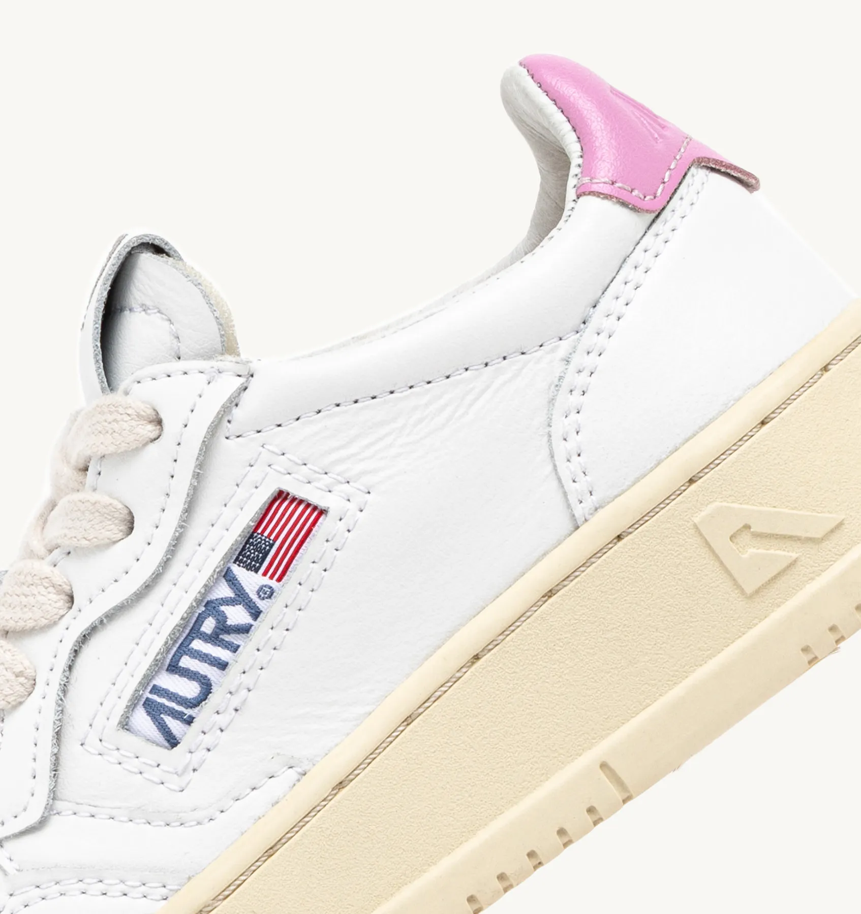 AUTRY SNEAKERS KID  MEDALIST KIDS' LOW SNEAKERS IN WHITE AND PINK LEATHER