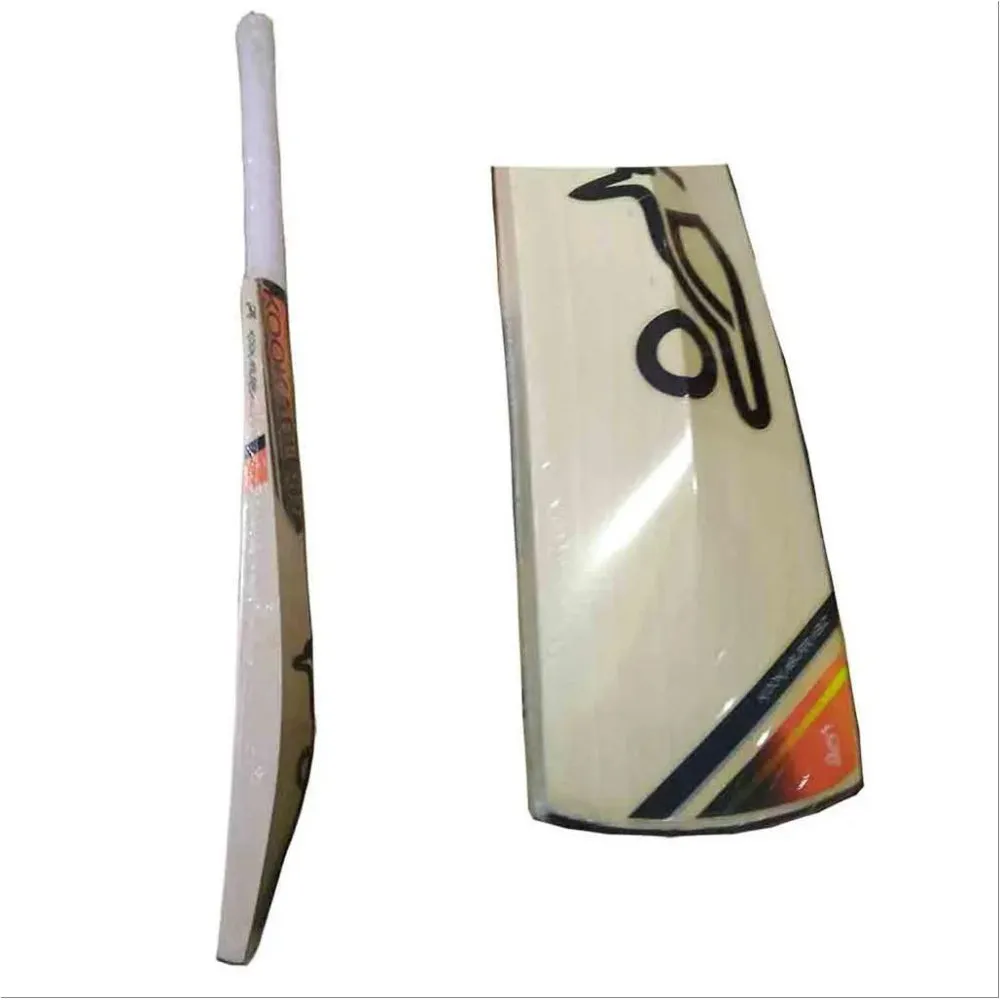 Kookaburra Blaze 700 English Willow Cricket Bat (NO 5)