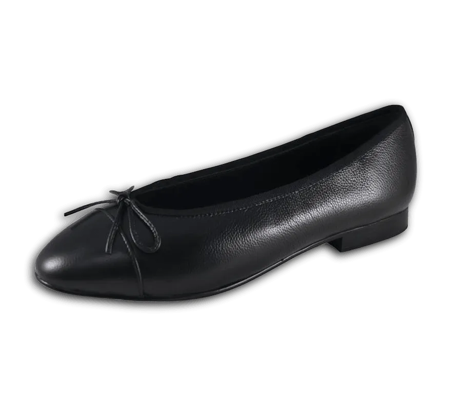 Lambskin Two Tone Bow Ballet Flats