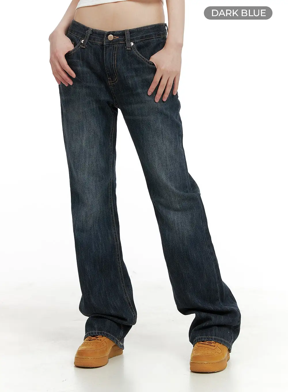 Loose Fit Low Waist Bootcut Jeans CA412