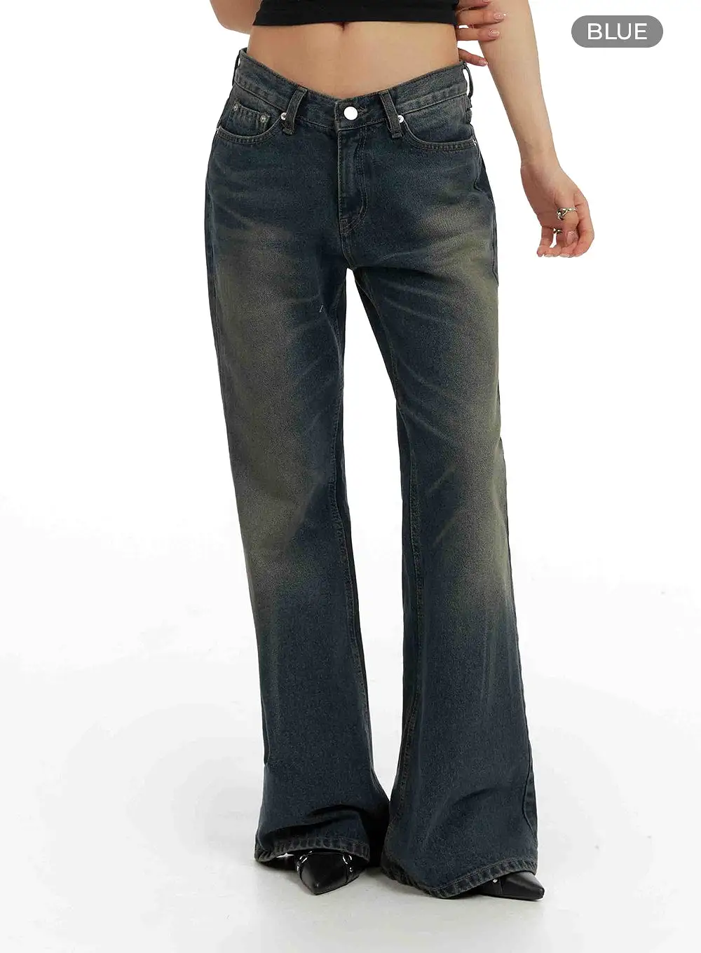 Low-Rise Washed Bootcut Jeans CF429