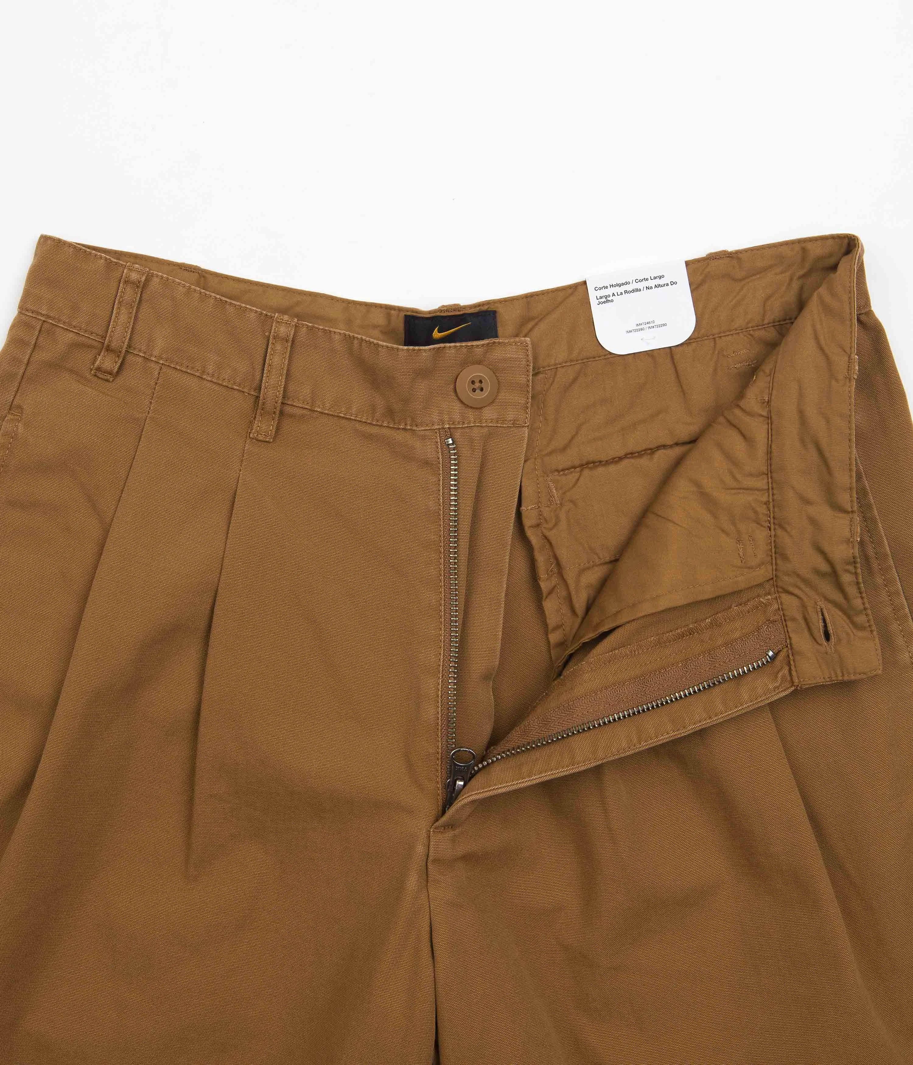 Nike Pleated Chino Shorts - Ale Brown / White