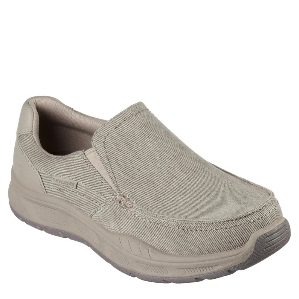 SKECHERS  MENS COHAGEN-VIERRA SLIP ON SNEAKER