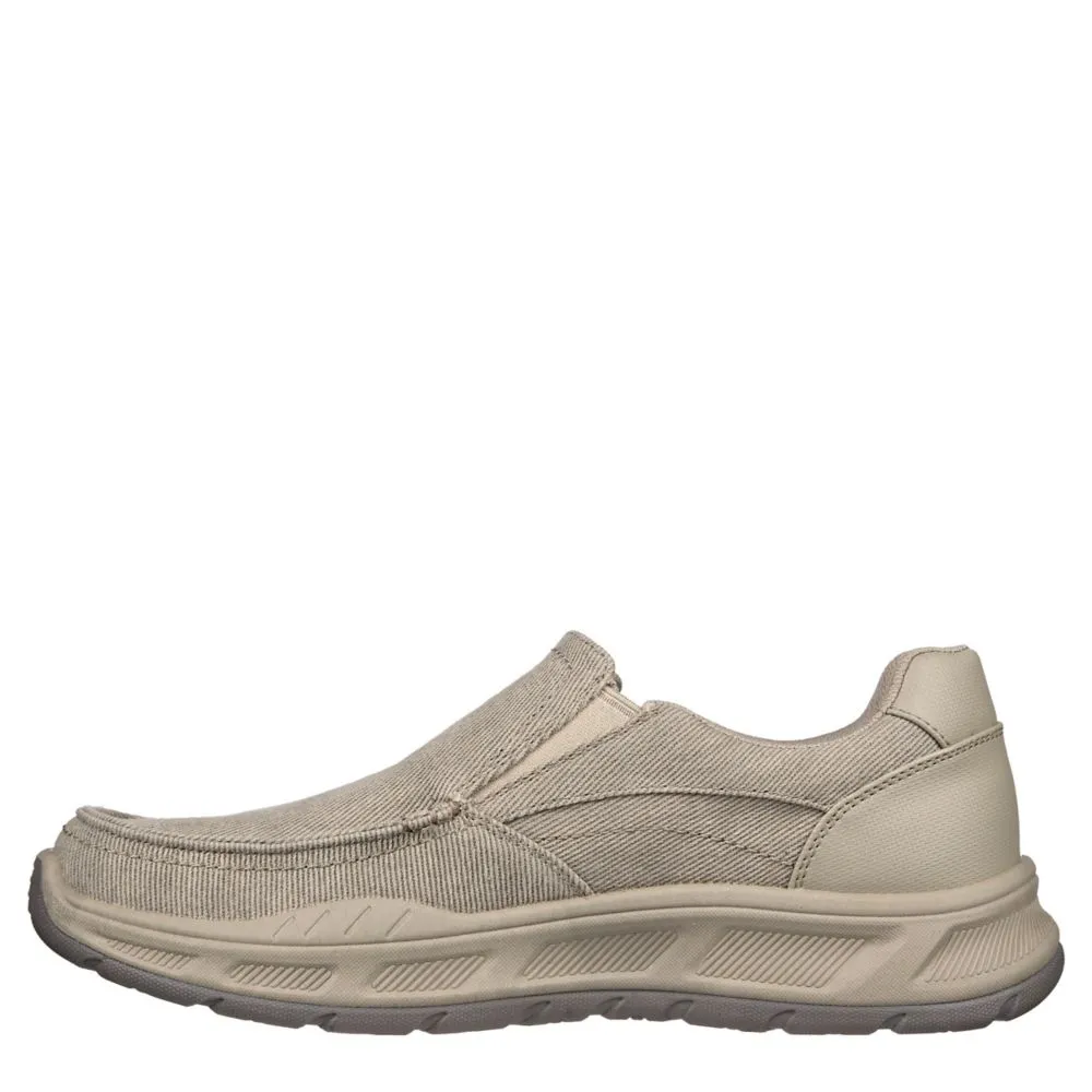 SKECHERS  MENS COHAGEN-VIERRA SLIP ON SNEAKER