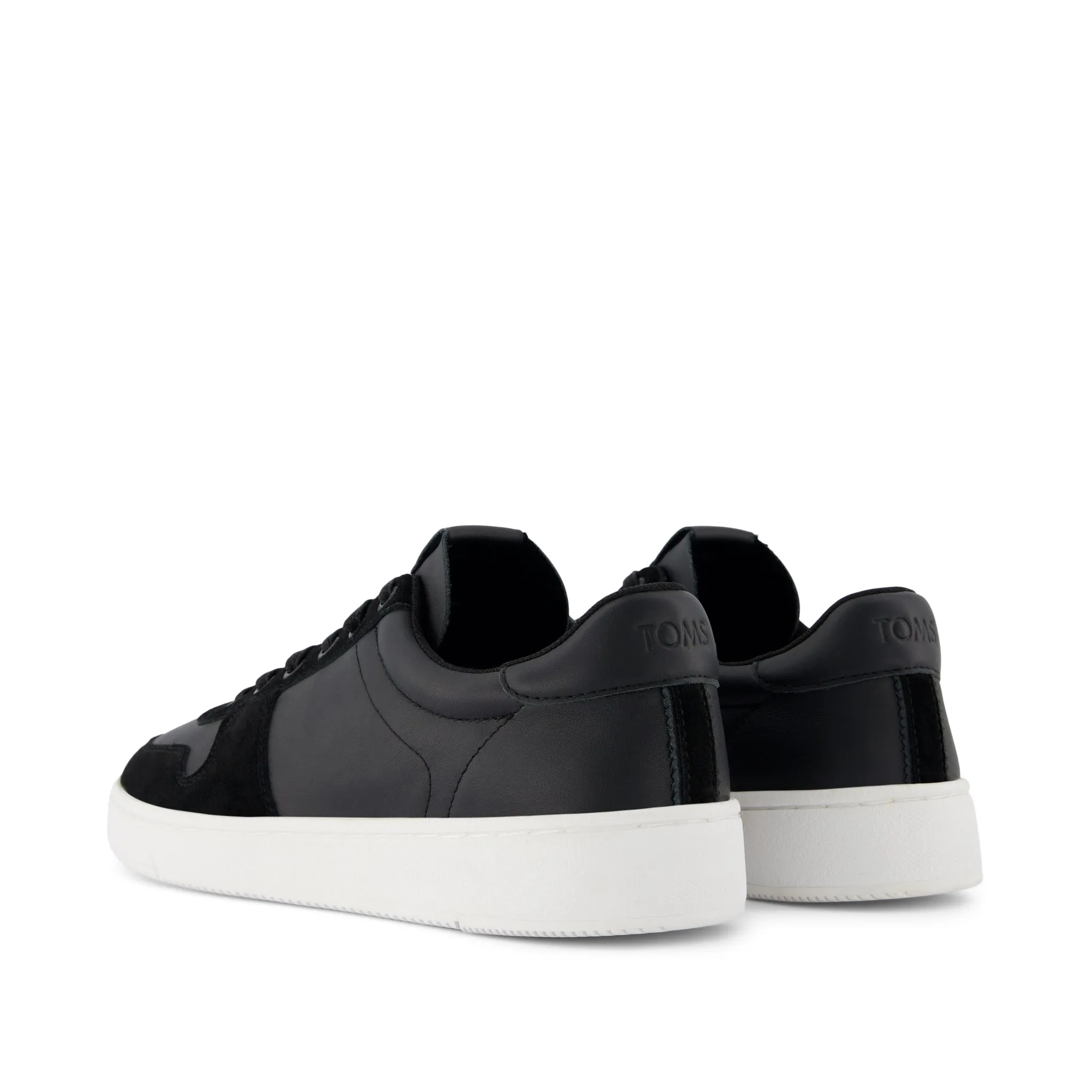 TRVL LITE Court Sneaker